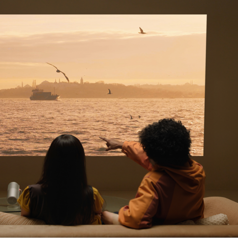 Trying Out My New XGIMI MoGo 4: A Proper Home Cinema Surprise