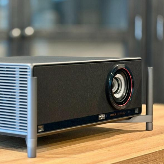 Is XGIMI TITAN Worth Buying in 2026? Full Review of the 4K Dual Laser Projector